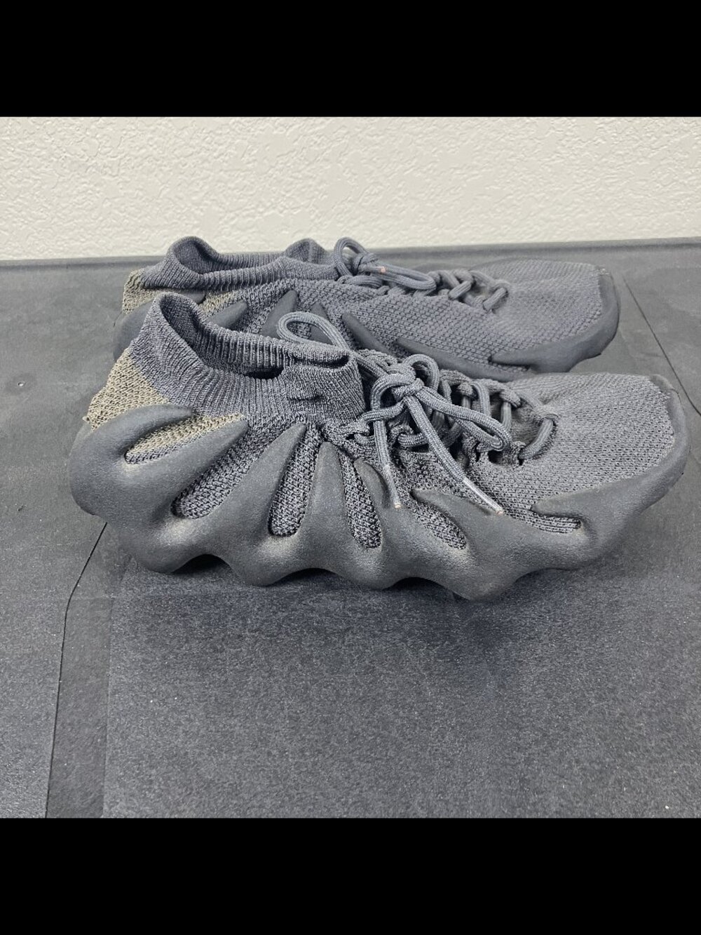 Yeezy Adidas Shoes Mens 9.5 Black 450 Foam Sneakers